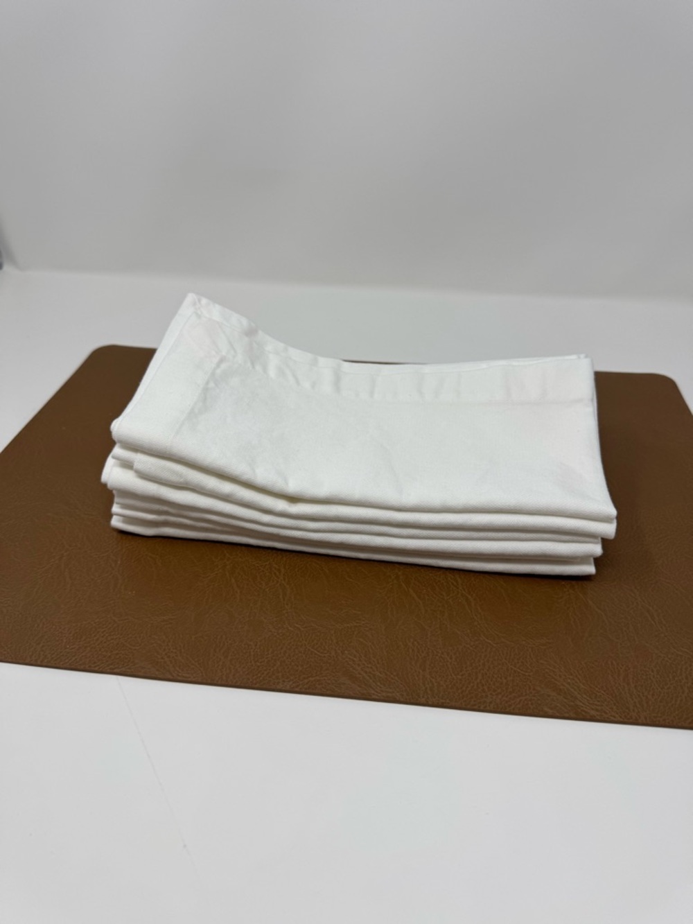 Restoration Hardware 100% Cotton Table Napkins White Set of 6, Washed Unused